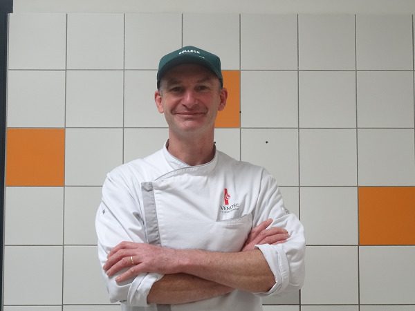 Interview de M. Dany, chef cuisinier du collège.